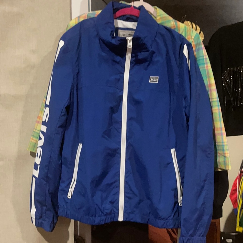 SOLD. Levi’s windbreaker jacket